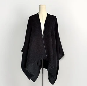 Western Equestrian Leather Trim Poncho Sweater Shawl Sz OS Old Money Fringe Soft - Picture 1 of 6