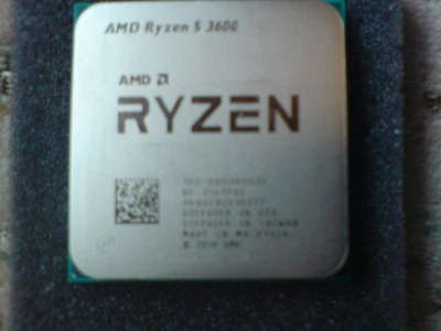 AMD Ryzen 5-3600 3,6GHz 6C/12T Prozessor (100-000000031) - Bild 1 von 4
