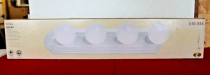 Hampton Bay Bath Bar - Bathroom Light Fixture- White, Model # 546934 - Picture 1 of 5