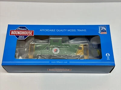 Ho Scale Athearn RND1362 Wide Vision Caboose Northern Pacific #10423 RTR NEW - Image 1 of 3