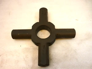 Dana Spicer Heavy Axle Spider, pn 300DP101 - Picture 1 of 5