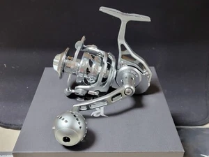1 NEW 2025 USA MADE Visser #2 Spinning Reel GUNSMOKE - FREE SHIPPING - Picture 1 of 6