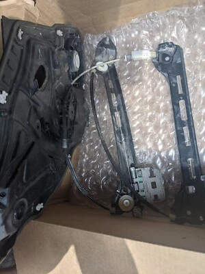 Power Window Regulator for Volkswagen CC 2012-2017 Passat CC 2009-2012	Rear Left - Image 1 of 3