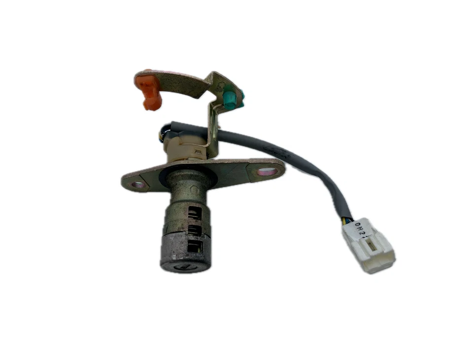 2001 - 2003 英菲尼迪 QX4 后闩锁 原始设备制造商 — 第 1/3 张图片