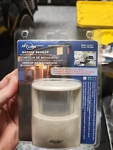 Skylink Wireless Security System Motion Sensor (PS-434) - Picture 1 of 6