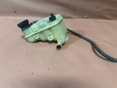 Tanque de expansión de refrigerante del motor OEM #88266 BMW E30 325I 320I 325IX E36 M3 Z3 M20 Foto 1 de 4