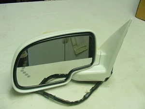 NEW NOS GM POWER MIRROR #88980721 CHEVY GMC DRIVERS SIDE 03-07 SILVERADO WHITE - Picture 1 of 5