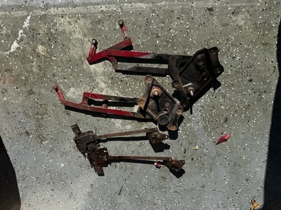 Reguladores de puertas y ventanas para camiones Ford 1948-1952 F2 F3. OEM Foto 1 de 2