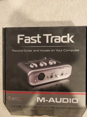 M audio Fast Track - Guitar and Microphone mixer - M-audio 9900-5302-00 - Image 1 of 4