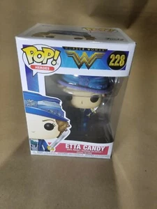 Funko Pop! Etta Candy #228 Wonder Woman con protezione in plastica - Foto 1 di 10