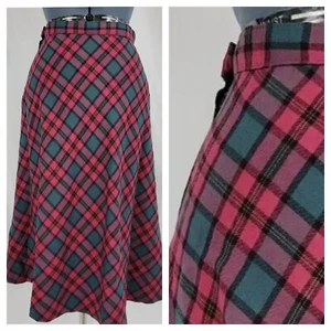 Vintage Lined 100% Wool Flared Skirt in Magenta & Greyish-Green Plaid Size 10 - Picture 1 of 13