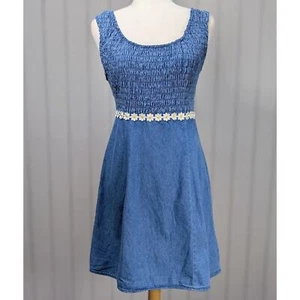 Vintage 90s/Y2K Sleeveless Blue Chambray Denim Smocked Dress with White Flowers - Picture 1 of 6