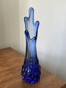 VINTAGE 60er Jahre Kobaltblau Glas Swing Fünf Finger Vase 27cm - Bild 1 von 8