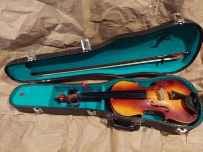 Anton Breton AB05 4/4 violin with case. 1996. Very Good Condition - Image 1 of 4