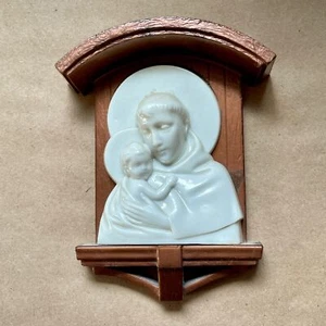 Placa interior exterior plástico vintage 5" St Anthony & Christ Child CMPC 1954 - Imagen 1 de 4