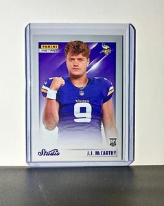 J.J. McCarthy 2024 Panini NFL #8 Studio Rookies Card Minnesota Vikings 1/1672 - Imagen 1 de 2