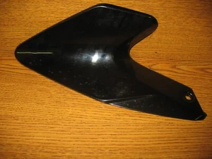 2021 KTM 390 ADVENTURE LEFT HEADLIGHT SHROUD SPOILER FLAP 3 MILES ON BIKE! - Foto 1 di 7