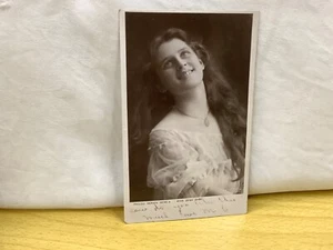 Miss Zena Dare, Actress, Posted 1906 The Philco Publishing Co. No.3235A postcard - Picture 1 of 4