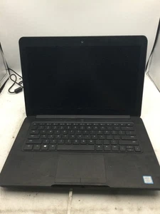 RAZER BLADE 14 GAMING LAPTOP - FOR PARTS - INTEL I7 7TH GEN - NO RAM - READ - BB - Picture 1 of 7