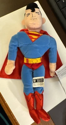 Bolsa de feijão Superman 11" brinquedo de pelúcia com etiqueta Warner Bros Studio Store 1998 - Imagem 1 de 4