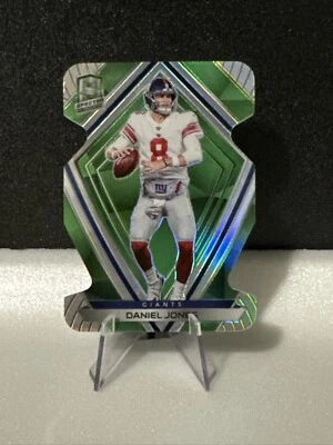 2020 Panini Spectra - Neon Green Die-Cut #86 Daniel Jones /30 - Image 1 of 2