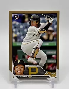 2023 Topps Series 2 - Gold #491 Ji Hwan Bae /2023 (RC) - Picture 1 of 5