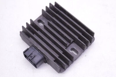 Yamaha YZF 600 R6R R6 2007 06 07 OEM REGULADOR RECTIFICADOR Y100 Foto 1 de 4