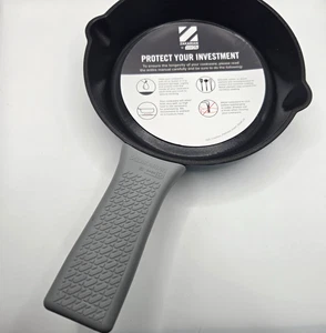 Sartén antiadherente de hierro fundido DASH Zakarian de 7,5" con caños para verter - AZUL NUEVA CON ETIQUETAS - Imagen 1 de 8