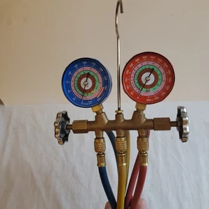 Juego de manómetros mecánicos Imperial, 4 válvulas sin cubiertas en caras con mangueras - Imagen 1 de 7