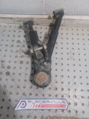 2015 HONDA PIONEER 500 A ARM UPPER ASSEMBLY RIGHT FRONT  51370-HL5-A00  US9A - Image 1 of 4