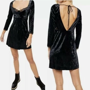 NWT Free People Size Xtra small Womens Kat Velvet Mini Dress Black - Picture 1 of 8