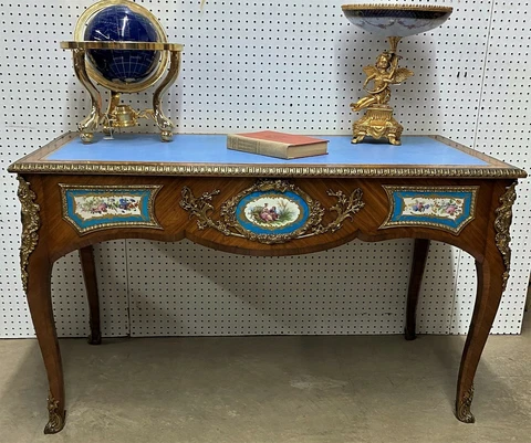 Antique Louis XV Bureau Plat Desk Bronze Ormolu Sèvres Style Porcelain circa1890 Cover