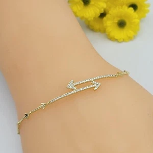 Brazalete de eslabón de flecha enchapado en oro de 14 K de moda. Símbolo de fuerza y protección - Imagen 1 de 5