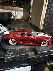 Jada Toys Dub City Kustoms 2006 Chevy Camaro Red/White Stripe Diecast Car 1/24 - Picture 1 of 12