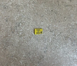 Carte SD Sandisk Micro jaune 256 Go, Nintendo Switch - Photo 1 sur 2