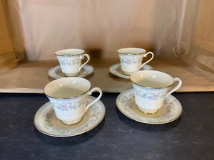 Tazas y platillos de China finos Royal Doulton Minton Burdeos con borde dorado / conjunto de 4 - Imagen 1 de 10