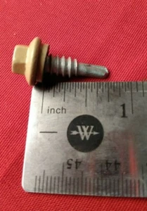 Diapositiva de 1/4". Tornillos de silla de montar/sierra bronceado metal para techos/regazo de revestimiento/autoperforación - Imagen 1 de 5
