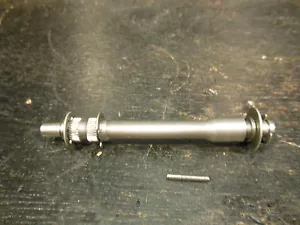 1976 YAMAHA RD400C RD 400 C RD400 INTERNAL TACH DRIVE SHAFT - Picture 1 of 3