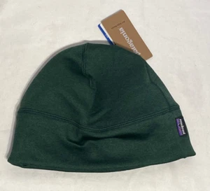 Patagonia R1 Recycled Polyester Beanie Winter Stretch Hat Unisex Green One Size. - Picture 1 of 14