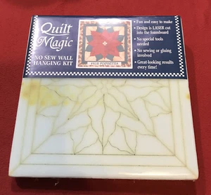 Quilt Magic POINSETTIA No Sew Wall Hanging Kit 418 Sealed 11.5" x 11.5" - Picture 1 of 3