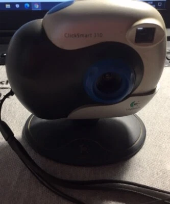 Logitec Click Smart 310 webcam usata non funzionante x pezzi ricambio  - Immagine 1 di 4