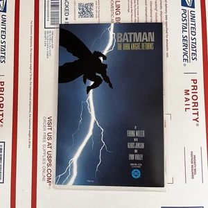 Batman, The Dark Knight Returns #1 (1986) **2nd Print! Frank Miller sehr guter Zustand - Bild 1 von 3