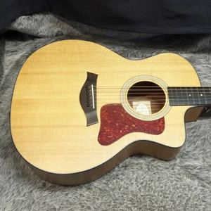 Taylor 114Ce Walnut 2017 Safe delivery from Japan - Picture 1 of 8