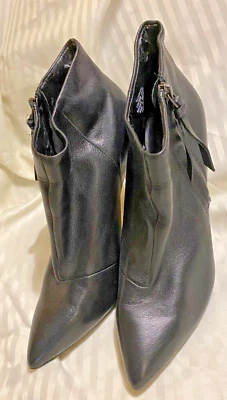 Boutique 9 Black Stiletto Ankle Boots Booties Leather Size 8.5 BTJarring - Image 1 of 4