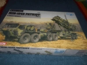 Dragon 3558, 1/35 MIM-104B PATRIOT (SAM) WITH M983 HEMTT PLASTIC MODEL SMART KIT - Bild 1 von 8