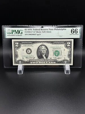 1976- 2 Dollars bills Star Note Very Nice Piece For Your Collection - Image 1 of 2