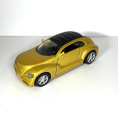New Ray Daimler Chrysler Pronto Cruiser Gold 1:32 Scale Diecast Car Auto - Image 1 of 4