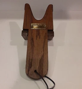 Bota Jack Trailmaster de colección de madera y latón J. Chisholm lazo de cuero - Imagen 1 de 7