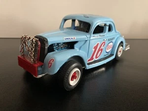 David Pearson 1940 Ford Coupe NASCAR Modified 1/24 Custom Diecast Signed ESSO - Picture 1 of 13