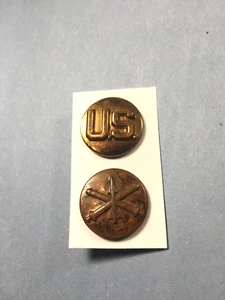 U.S. Army Enlisted Branch Insignia U.S.& Air Defense Arty. (2pcs) clutch back - Picture 1 of 5